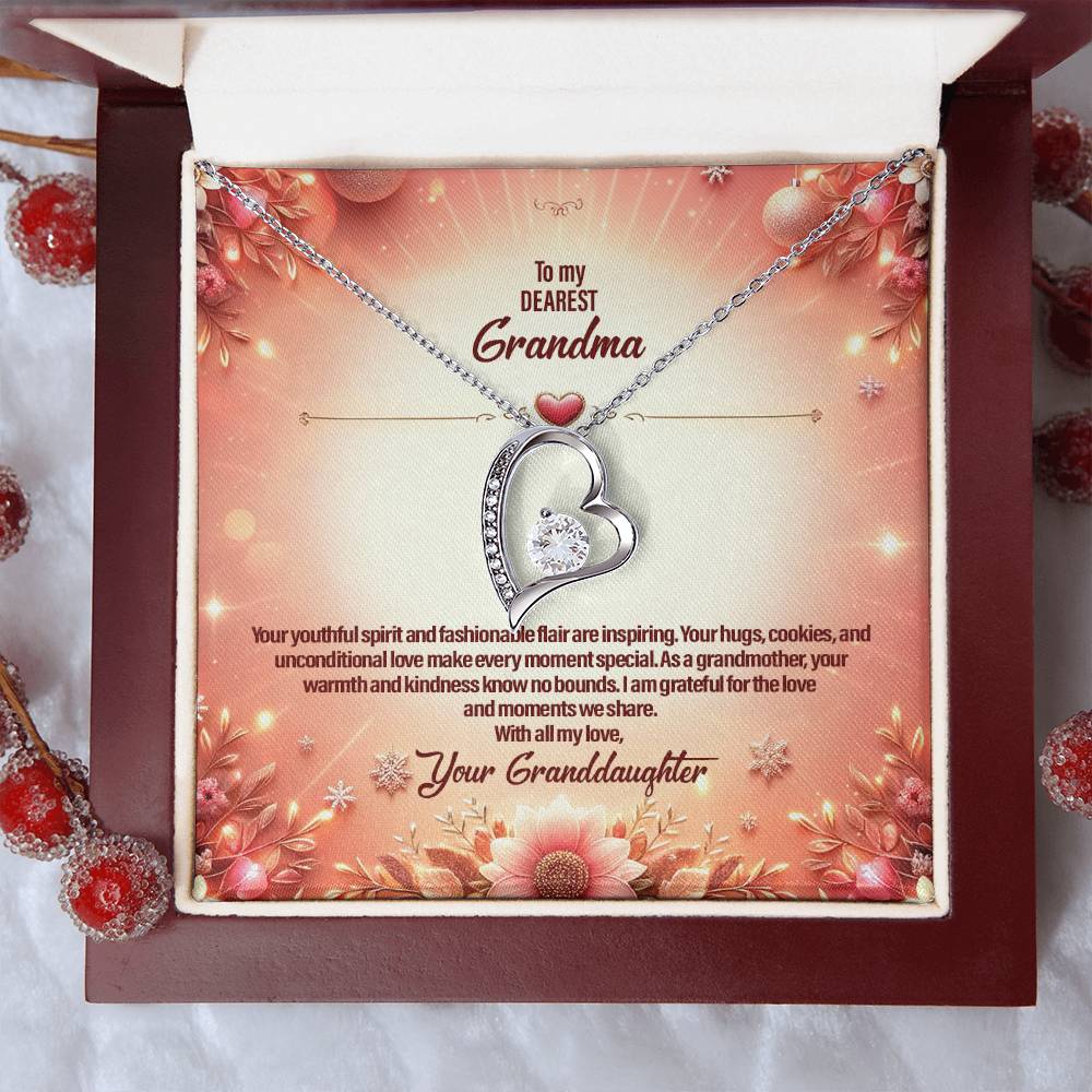 4051c Forever Love Necklace, Gift to my Grandma with Beautiful Message Card