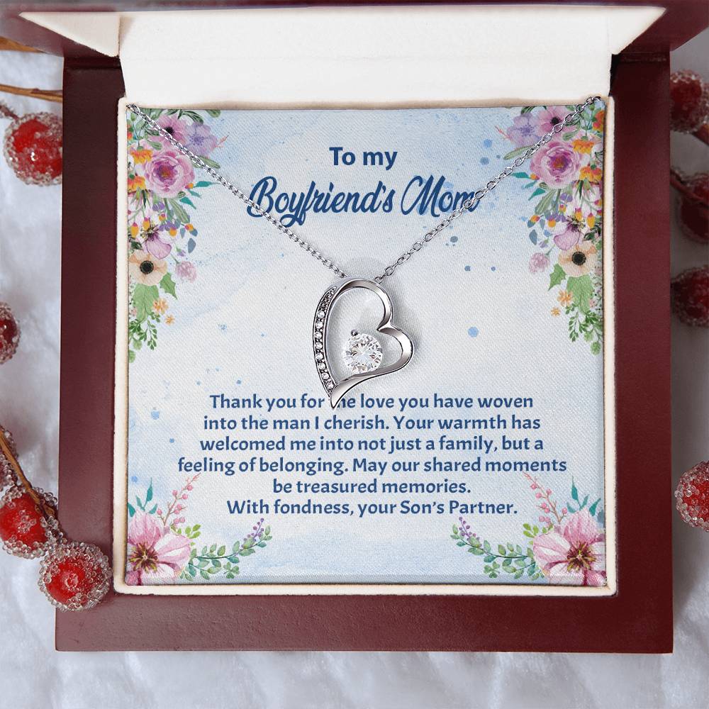 4038d Forever Love Necklace, Gift to my Boyfriend's Mom with Beautiful Message Card