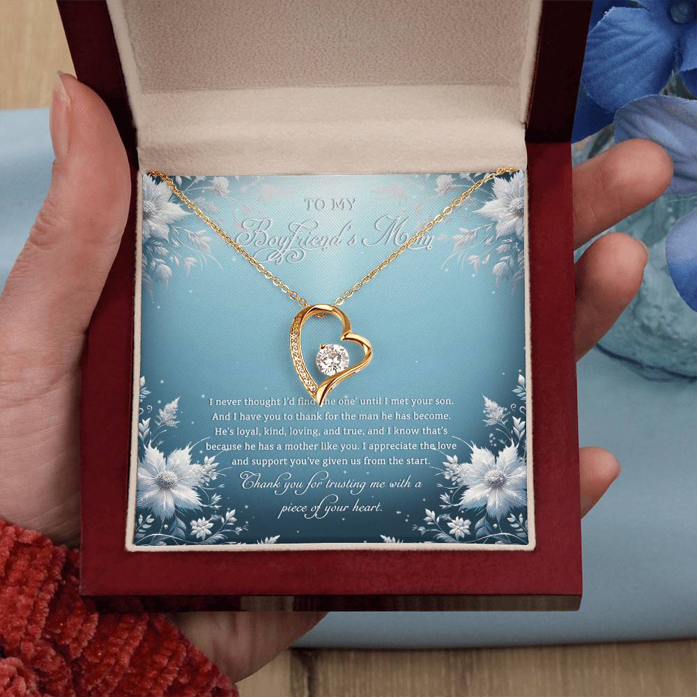 95313c Forever Love Necklace, Gift to my Boyfriend's Mom with Beautiful Message Card