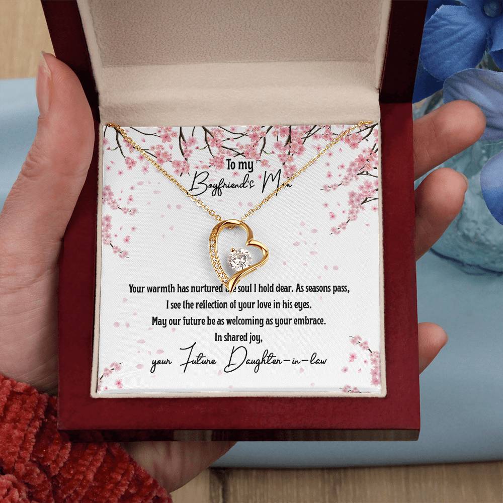 4040 c Forever Love Necklace, Gift to my Boyfriend's Mom with Beautiful Message Card