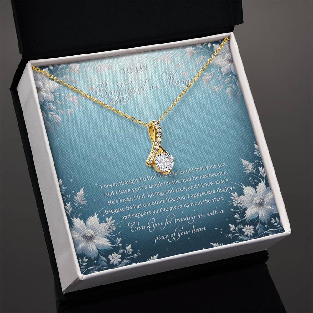 95313c Alluring Beauty Necklace, Gift to my Boyfriend's Mom with Beautiful Message Card