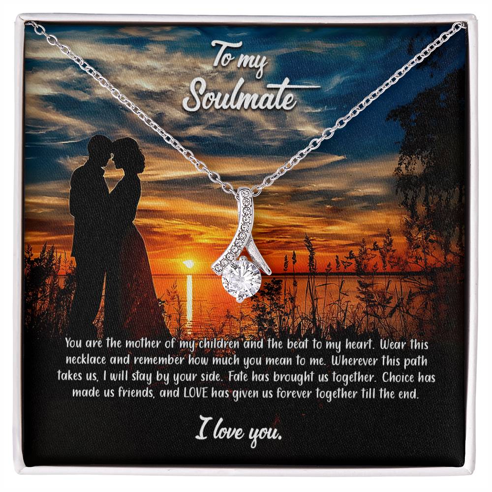 valentine-3b Alluring Beauty Necklace, Gift to my Soulmate with Message Card