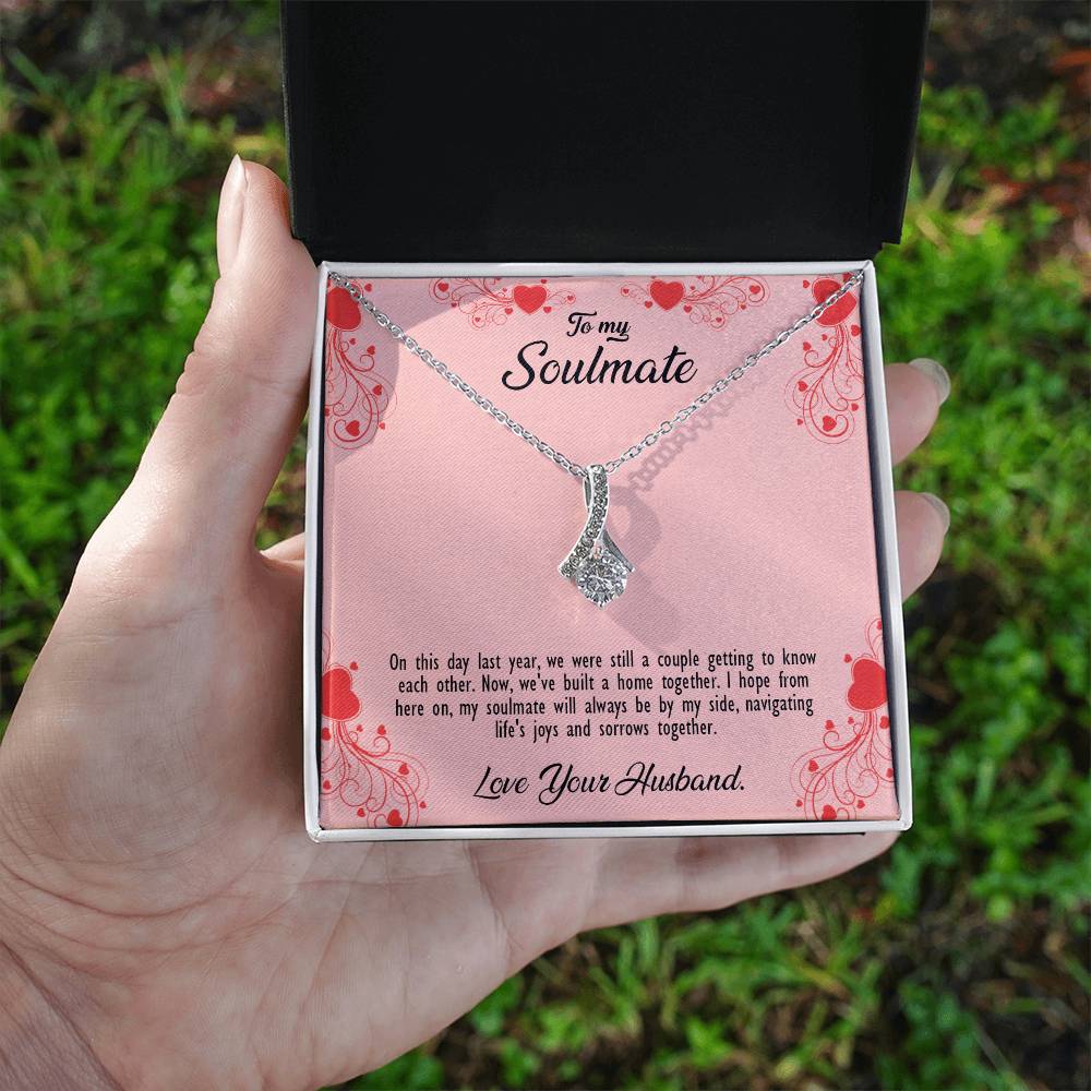 valentine-29b Alluring Beauty Necklace, Gift to my Soulmate with Message Card