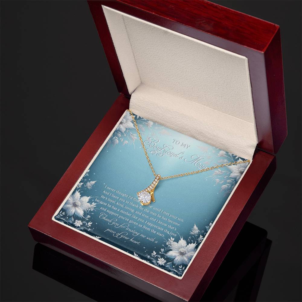 95313c Alluring Beauty Necklace, Gift to my Boyfriend's Mom with Beautiful Message Card