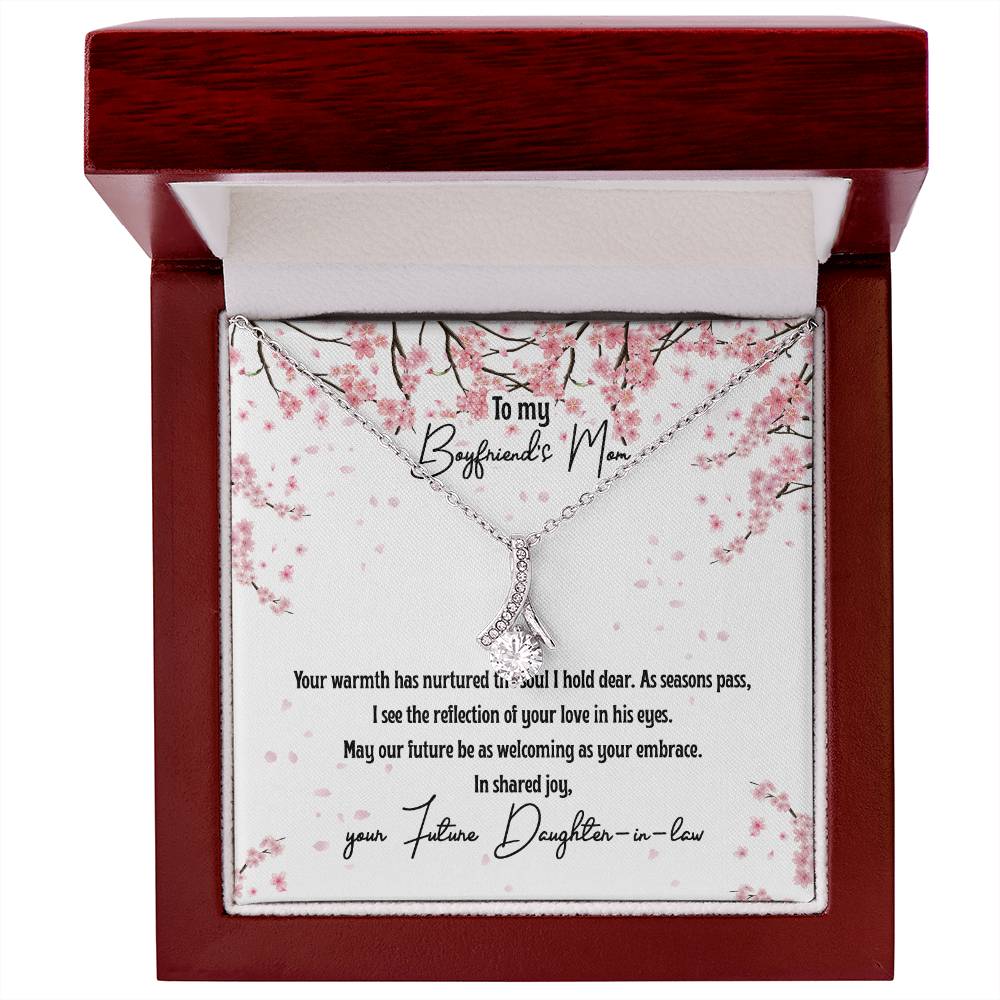 4040 c Alluring Beauty Necklace, Gift to my Boyfriend's Mom with Beautiful Message Card