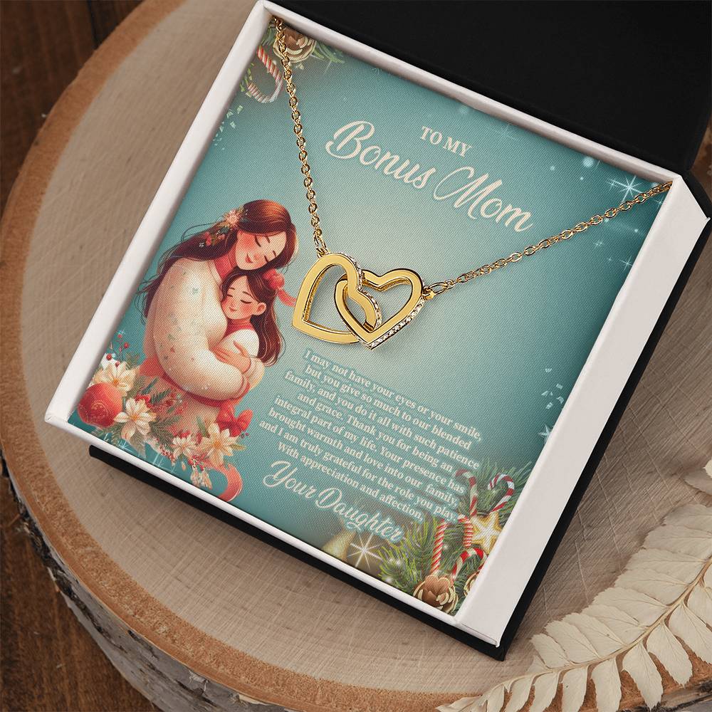 4024c Interlocking Hearts Necklace, Gift to my Stepmom with Beautiful Message Card