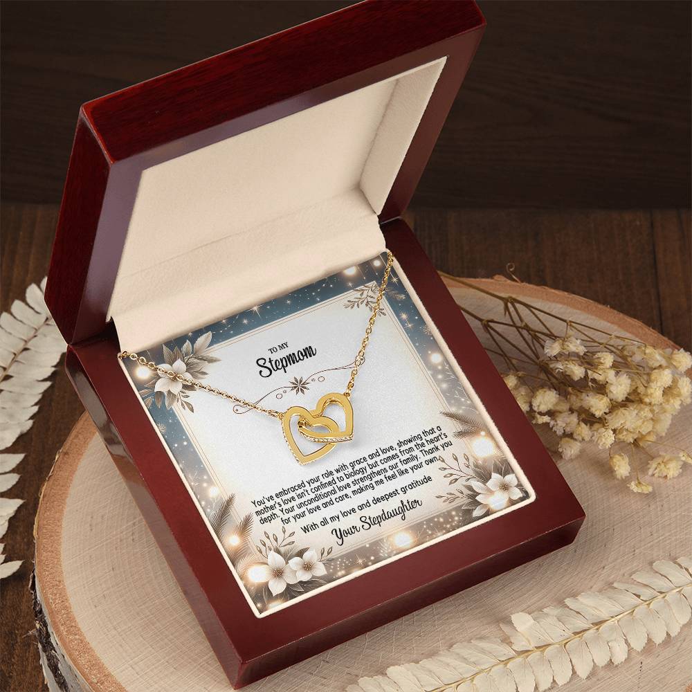 4055(c) Interlocking Hearts Necklace, Gift to my Stepmom with Beautiful Message Card