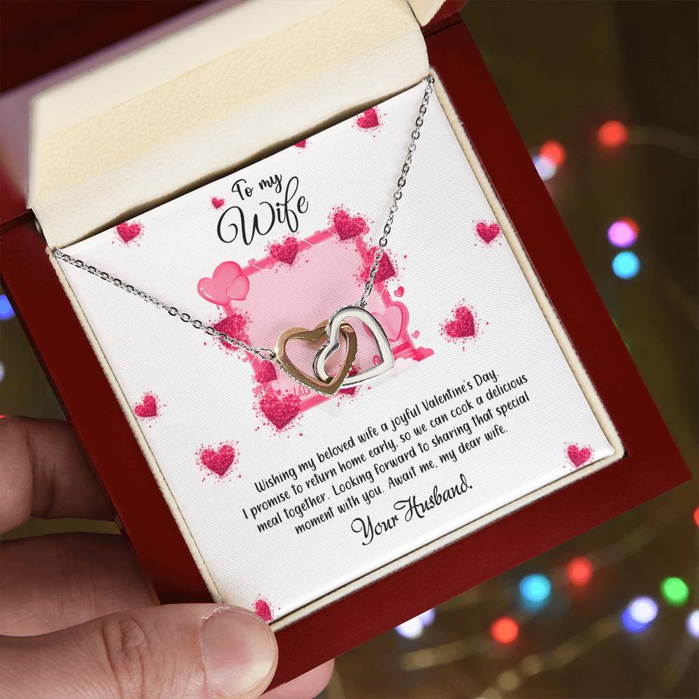 valentine-32b Interlocking Hearts neck, Gift to My Soulmate with Message Card