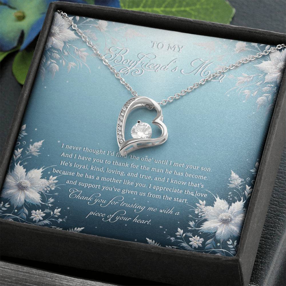 95313c Forever Love Necklace, Gift to my Boyfriend's Mom with Beautiful Message Card