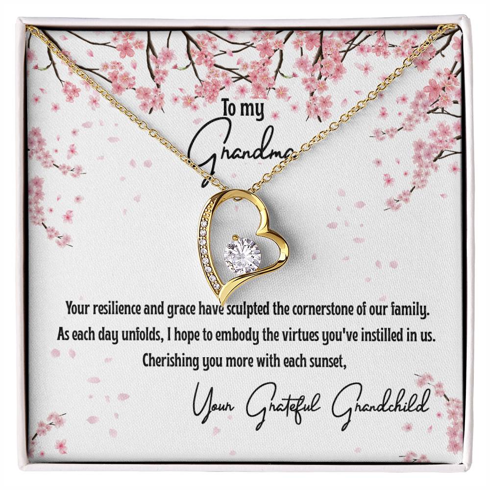 4040a Forever Love Necklace, Gift to my Grandma with Beautiful Message Card